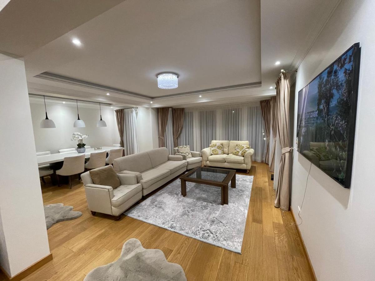Villa Sunny House Suceava Exterior foto