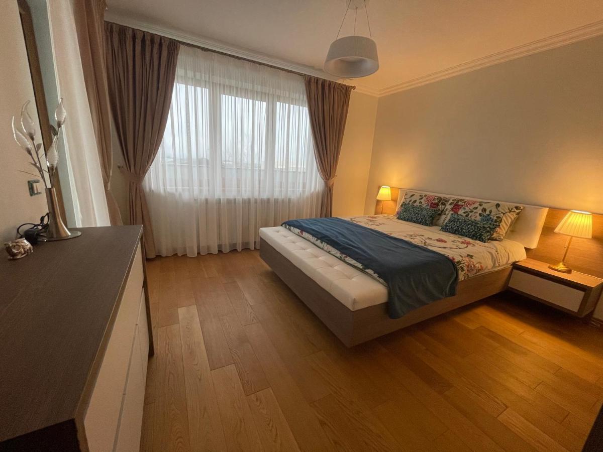 Villa Sunny House Suceava Exterior foto