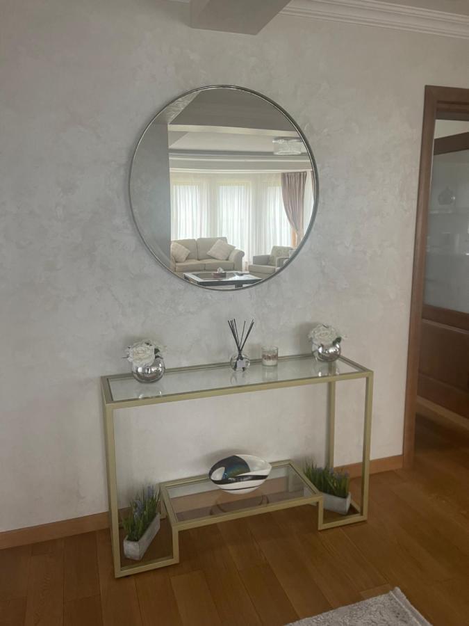 Villa Sunny House Suceava Exterior foto