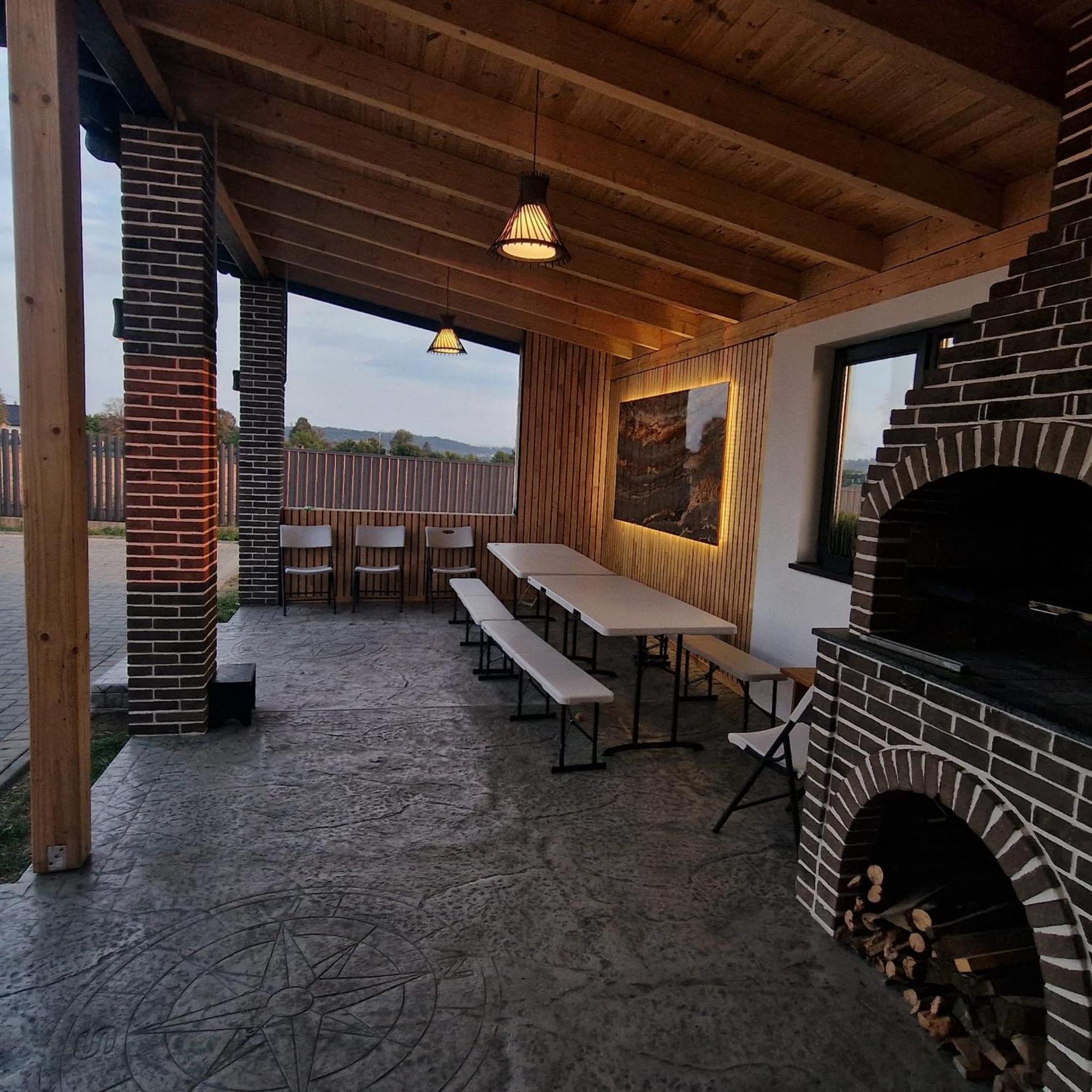 Villa Sunny House Suceava Exterior foto